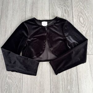 Girls’ black velvet bolero jacket by Iris & Ivy. EUC.